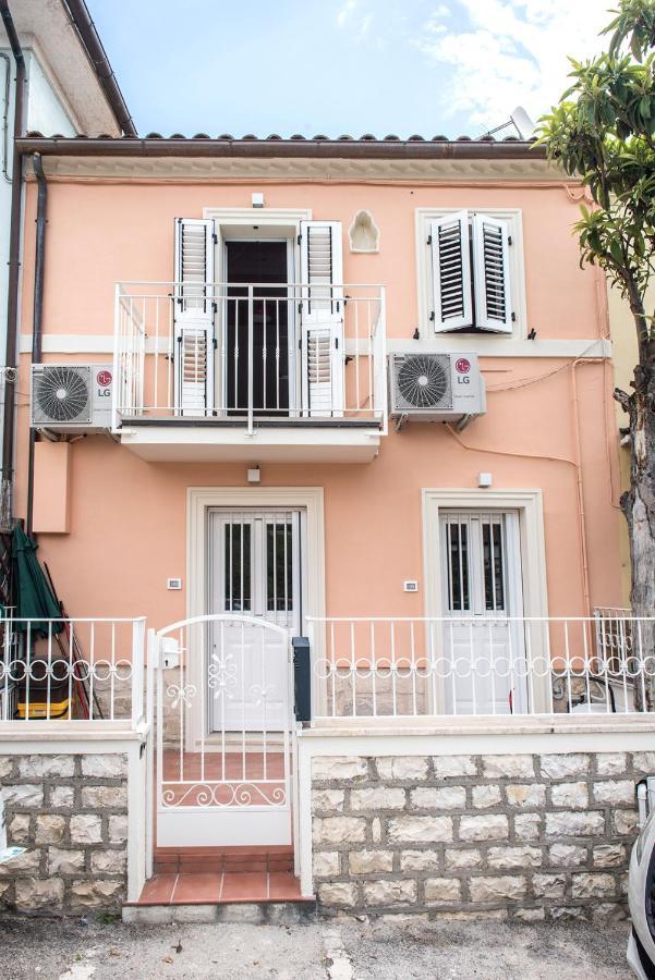S222 - Sirolo, Nuovissimo Bilocale In Villetta 1P 외부 사진